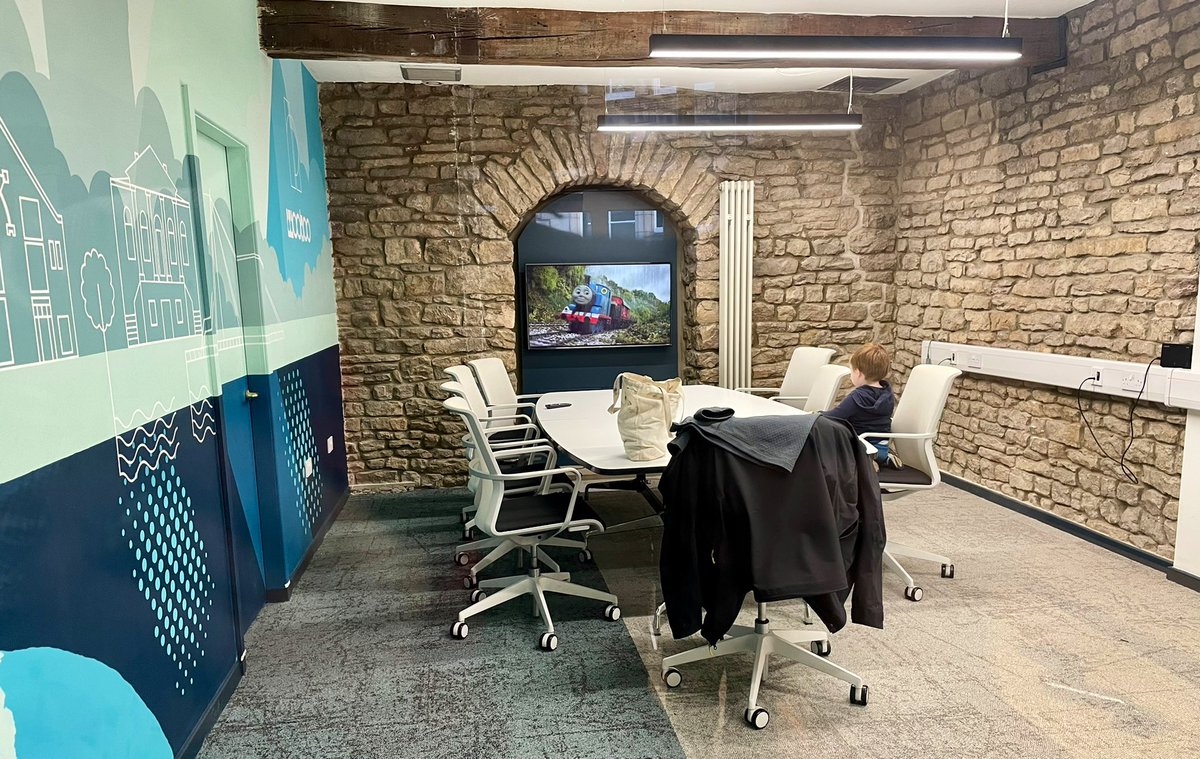 Zoe_Hooton's tweet photo. #workingmumproblems Thomas the tank engine in the meeting room. https://t.co/d4VGwq0uUl