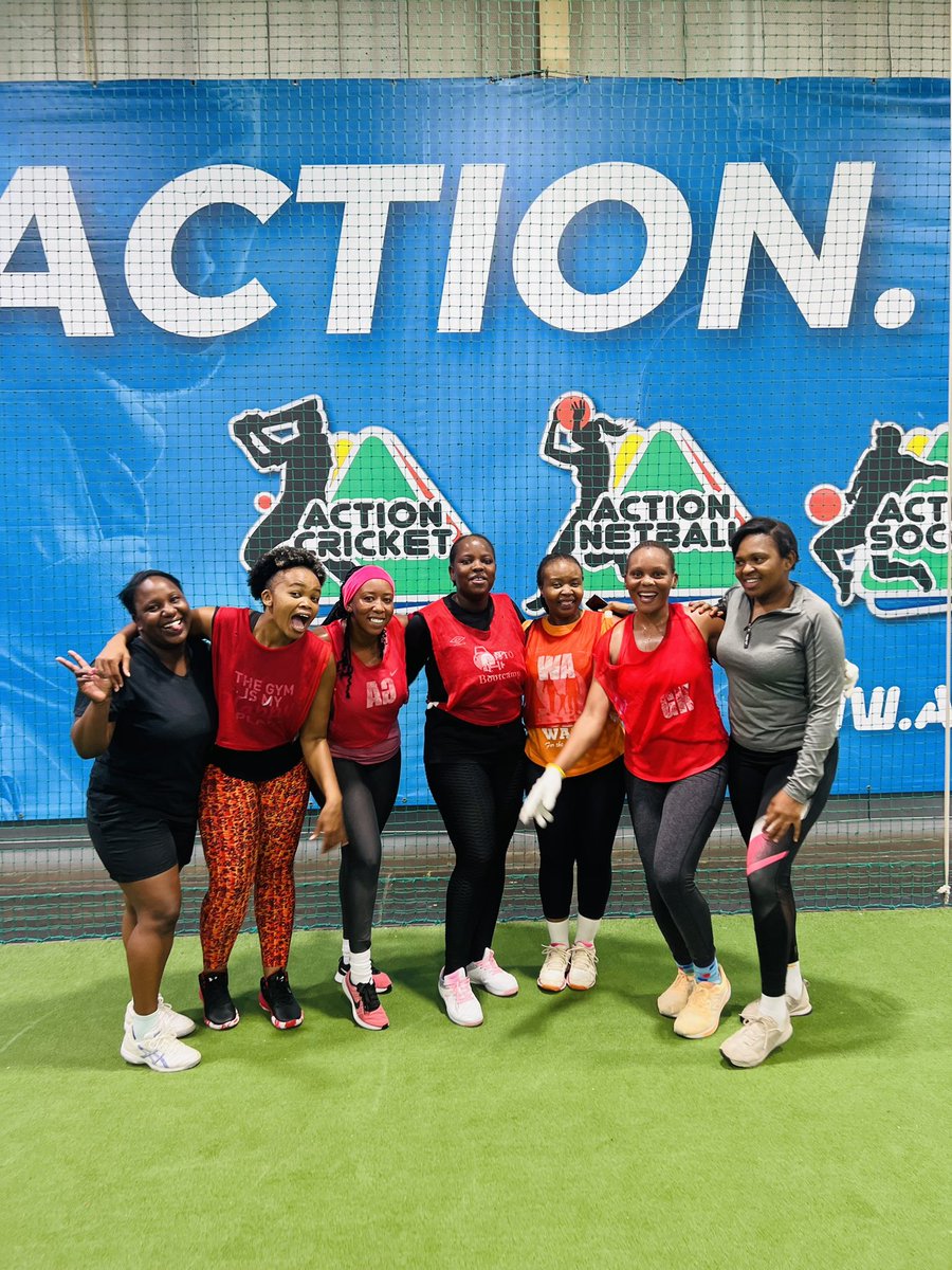 maponya_mantsha's tweet photo. On Wednesdays we play Netball ๐ธ#ActionNetball #Netball #CenturionActionNetball #NetballGirls #WorkoutWednesday https://t.co/72kTf7B9n2