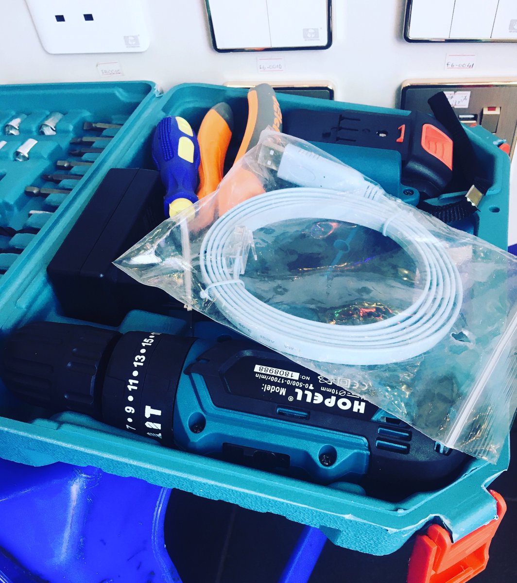 PiusKagga's tweet image. You name that cable, I leave work today as early as mid-day. 
Hint: Network 
#networksecurity #proswifttechnologies