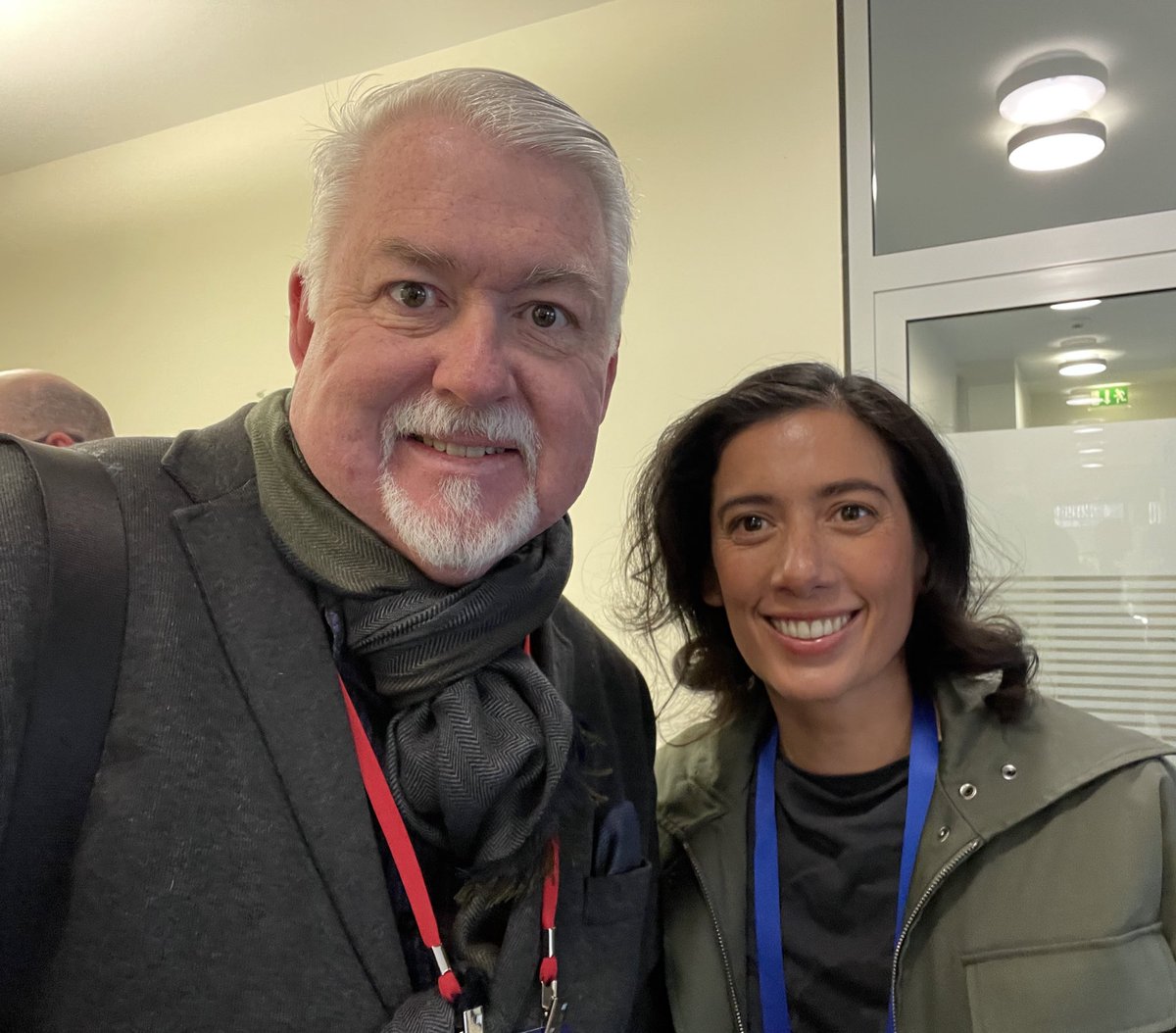 Dion Hinchcliffe tweet media