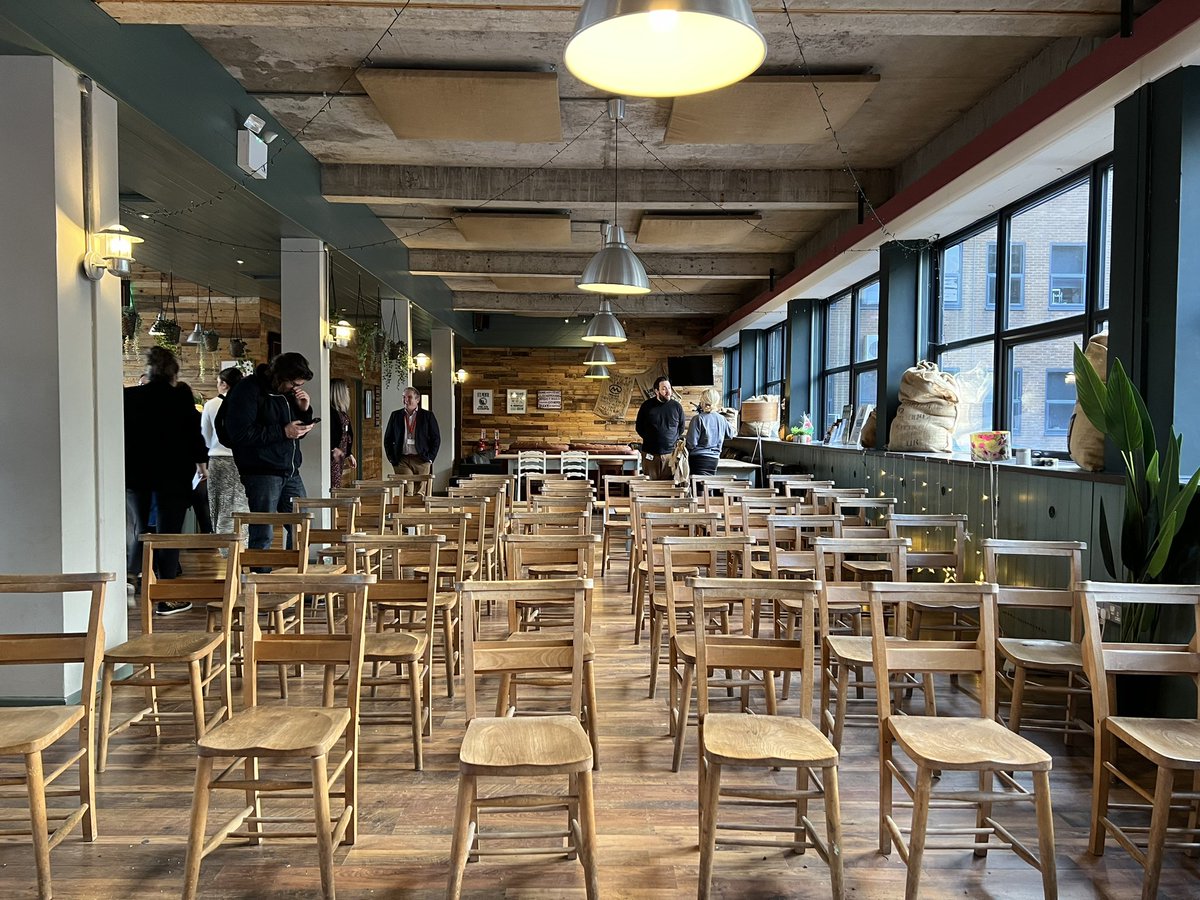 OwsWills's tweet image. Good Lord, @acttrainingltd’s Cardiff HQ is lovely 😍

(Hopefully bums *will* arrive in seats or otherwise this will be a quiet gig!)