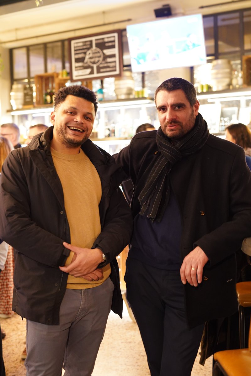 _Innovact_'s tweet image. 📸1ère édition du TECH (A) DRINK à #Reims 🥂 L'#afterwork dédié aux startups et aux acteurs de l'#innovation de la Marne. 🚀

INNOVACT &amp;amp; la @FrenchTech_Est sont ravis d'avoir réuni l'écosystème : de bons moments d'échanges tous ensemble.🙌