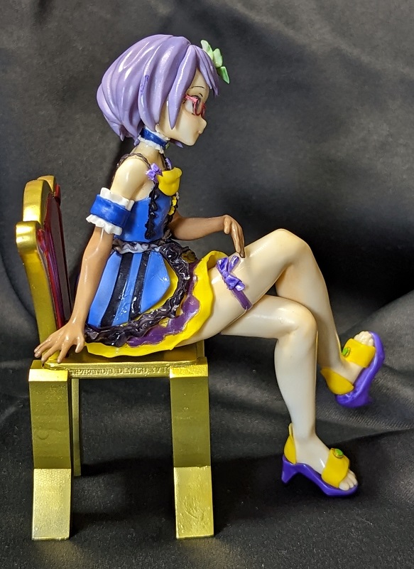 NTlivel0's tweet photo. 小春ちゃん謎のショーダンサーZのすがた
各アングルはこんな感じになります。
胴体～小物アクセサリー等は高靱性レジンの3Dプリント品です。※椅子のみレジン注型品です。
©BNP/BANDAI, DENTSU, TV TOKYO
版元さんのレギュレーション通り、下はショートパンツでキャストオフ不可能です。
よろです https://t.co/f7pVTbCRgJ