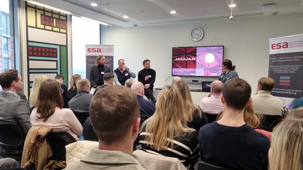 EuropSponsAssoc's tweet photo. We’re underway with our #ESAbreakfast @Fuse_Agency
Already some razor-sharp insights from the panel with videos bringing awesome activations into the room 💡
#ESAevents #sponsorship https://t.co/U9d5FWsaYs