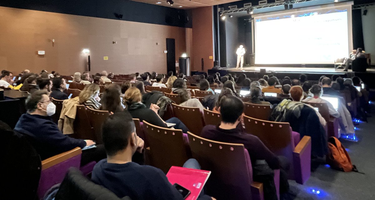 DRANE Site de Versailles (@daneversailles) on Twitter photo 🏁 Lancement de la journée inter #gep de l'<a href="/acversailles/">Académie de Versailles</a> par L. Fouillard, DAN de Versailles.
⏩ Une matinée sous le signe des neurosciences cognitives.
dane.ac-versailles.fr/spip.php?artic…
Pour le déroulé de la journée, suivez le fil 🔽 🏁 Lancement de la journée inter #gep de l'<a href="/acversailles/">Académie de Versailles</a> par L. Fouillard, DAN de Versailles.
⏩ Une matinée sous le signe des neurosciences cognitives.
dane.ac-versailles.fr/spip.php?artic…
Pour le déroulé de la journée, suivez le fil 🔽