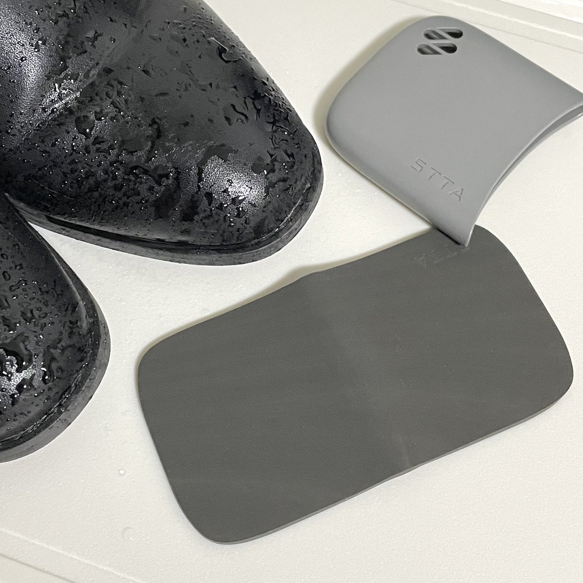 machinegun_yk's tweet image. [超吸水スポンジタオル]
昨年9月20日放送、ヒルナンデスで紹介📺️STTA は水滴ストレスを減らすをコンセプトに作られた超吸水スポンジタオル。
特徴⭐
1 吸水力抜群のコンパクトシート
2シートを絞ると即吸水力が復活
利用シーン🌟
コップやペットボトルの結露
手洗い後に
PR　@aion__official
#stta