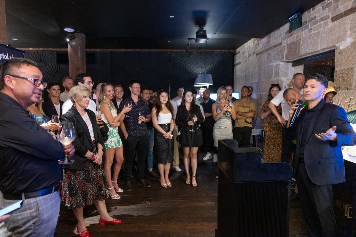 NotCentralised tweet media