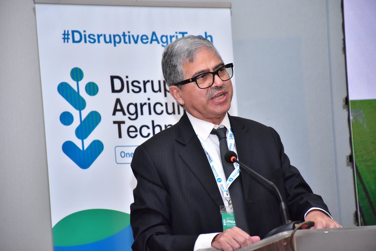 <a href="/WorldBank/">World Bank</a>  invests $450M in Kenya to boost the productivity &amp; profitability of 1 million farmers across 45 rural counties via the Kenya Climate Smart Agriculture &amp; National Agriculture Inclusive Growth Projects.  #Agriculture #Kenya #DisruptiveAgTech <a href="/IntellecapTweet/">Intellecap</a> #Agritech