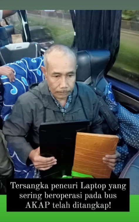 Tersangka 🤏💻👉📓 terciduk di bus, sedang diberi salam olahraga di terminal swasta pondok pinang