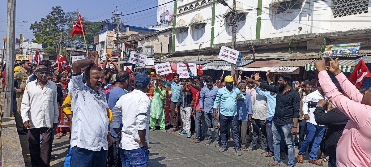 VISL1918's tweet photo. People of this land are ready to save their pride #visl please be a part of this #savevisl @BYRBJP @narendramodi @siddaramaiah @H_D_Devegowda @RahulGandhi https://t.co/Xuow5DSOum