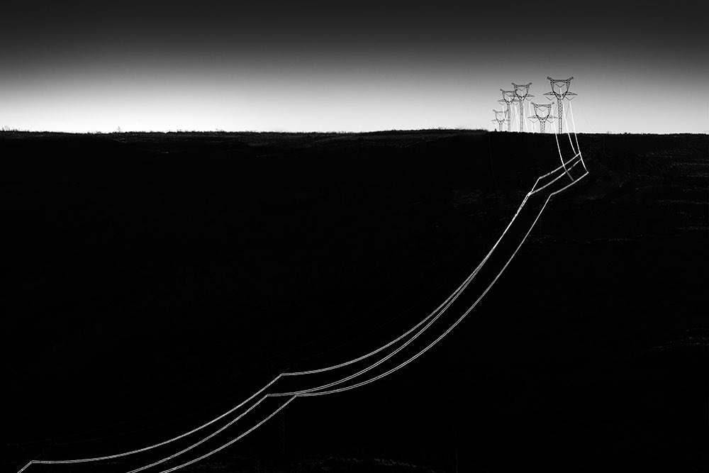 thompsoncd's tweet photo. Powerlines No. 54
Cole@ColeThompsonPhotography.com https://t.co/QscgYUjnrU