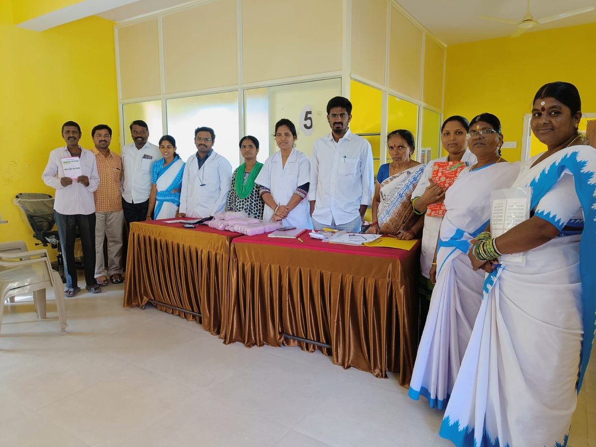 dc_dammaiguda's tweet image. Organized Kanti vellugu program in Dammaiguda municipality under Patana Pragathi Program #kantivellugu #dammaiguda #ktr @KTRBRS @cdmatelangana