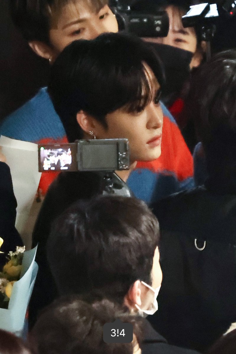 jihooni314_'s tweet photo. 230209

동생 졸업식이라고 풀세팅😎 
정우야 졸업 축하해!

#TREASURE #JIHOON
#트레저 #지훈 #ジフン https://t.co/FTPsYALv4G