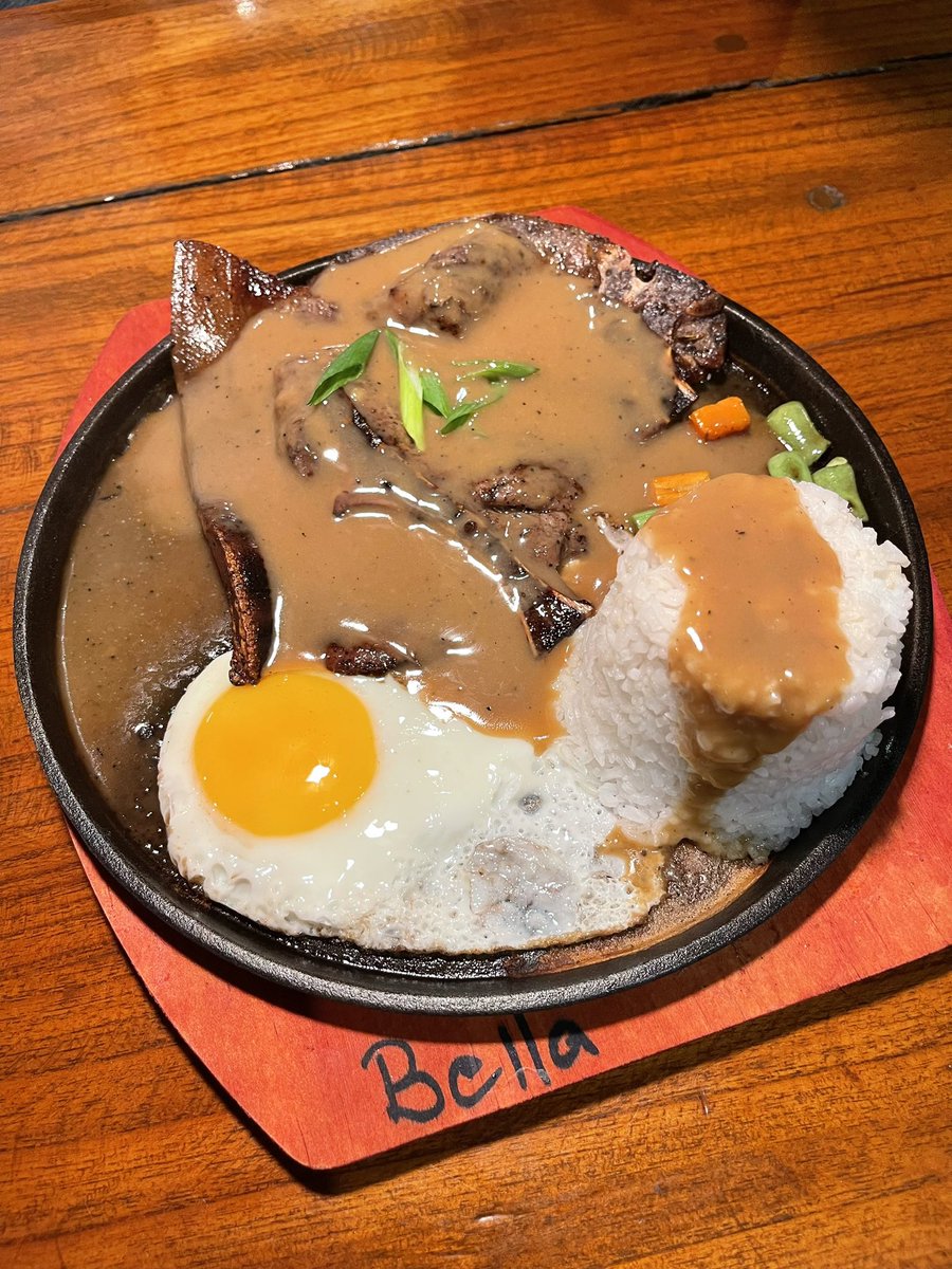 CdoLifestyle's tweet photo. Drooling over these sizzling plate menu? ๐คค
Come in, sit down and order your favorite sizzler at Bella's Sisig & Steak House!!
Itโs super affordable with unlimited rice and gravy already for as low as P149โผ๏ธ
#CDOfood #CDOeats #FoodPark #CDOLifestyle https://t.co/QbvmQ42Kng