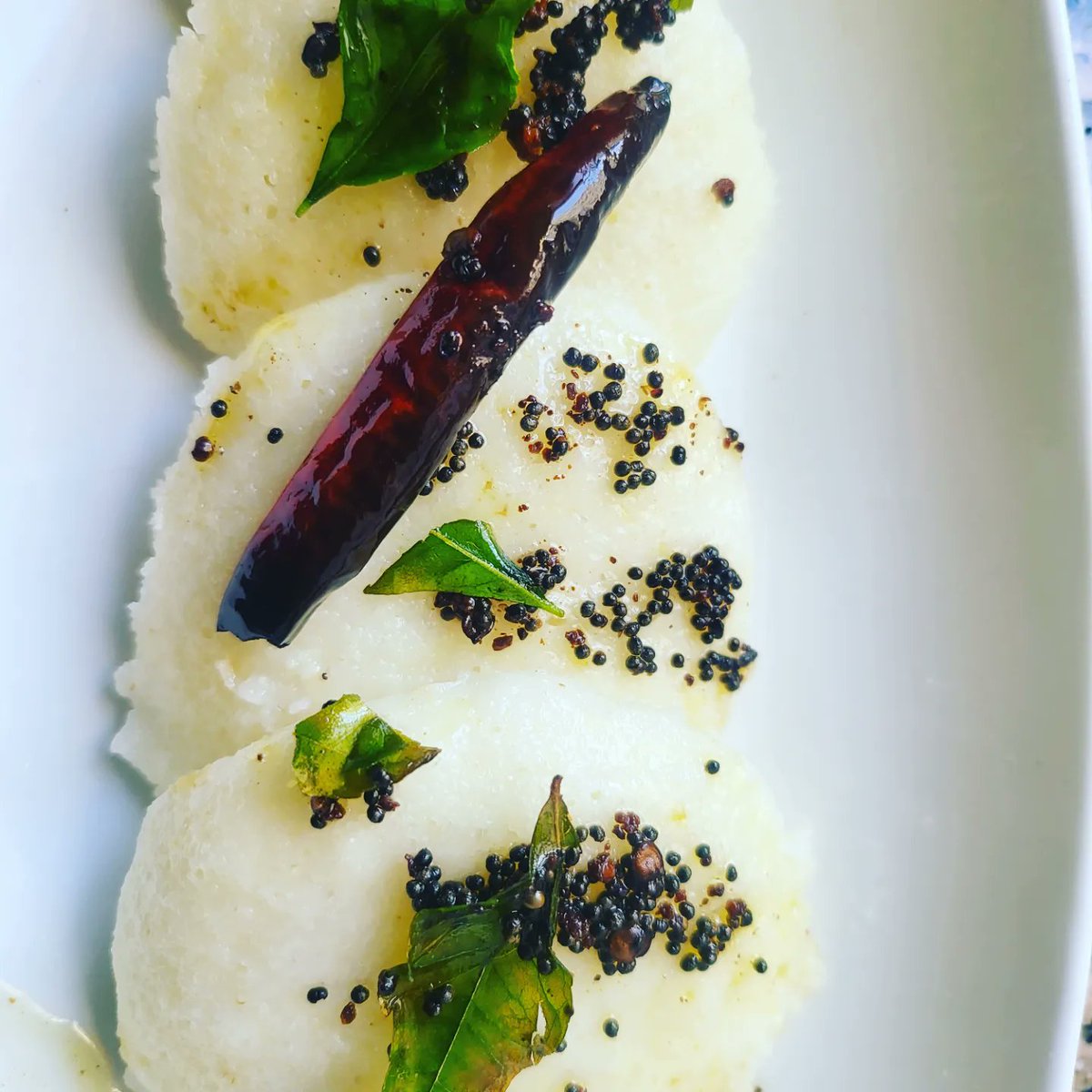 Ruchiseats's tweet photo. Rava idli https://t.co/L7O41Cdjl8