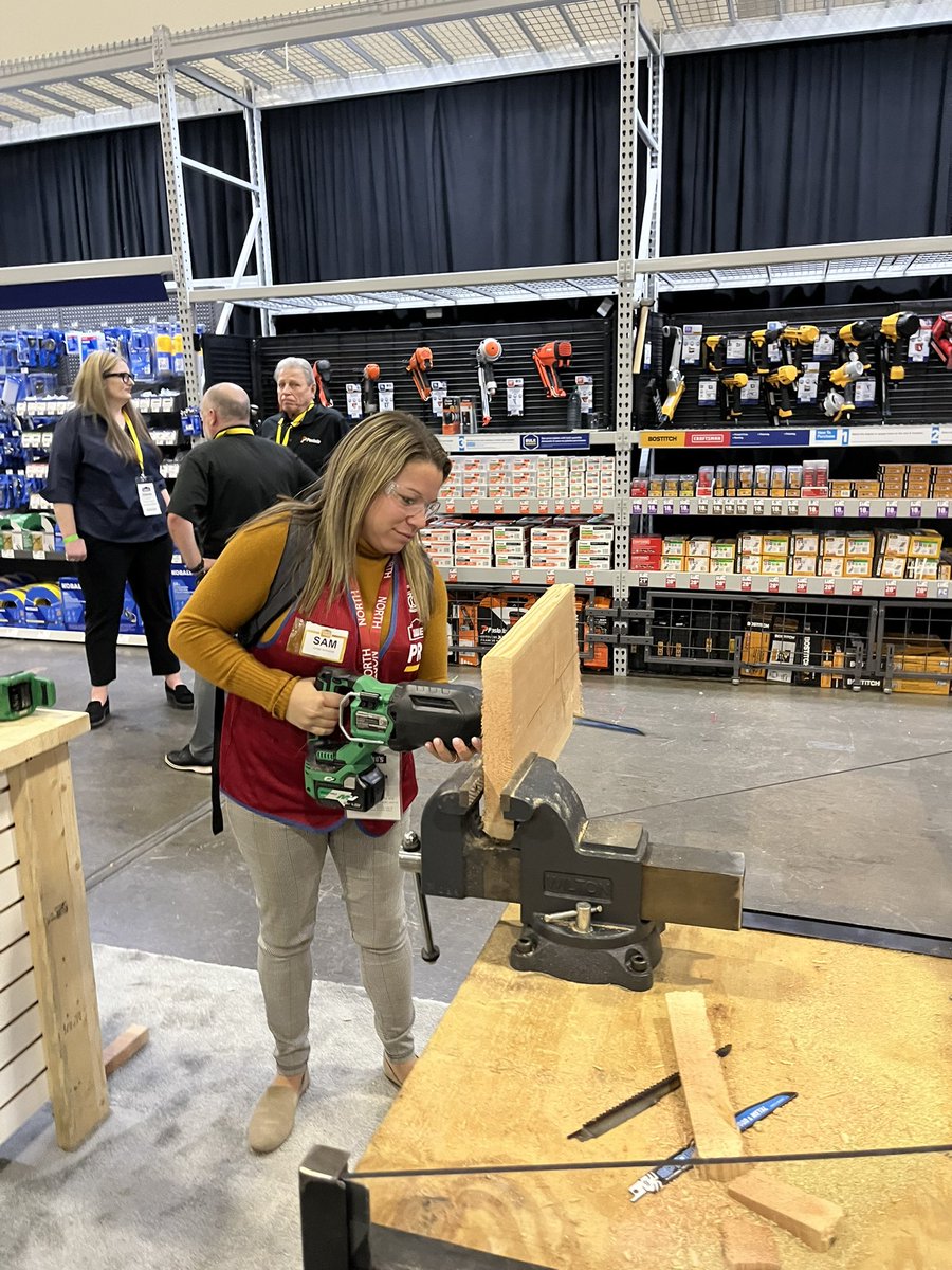 lorena wiley tweet media