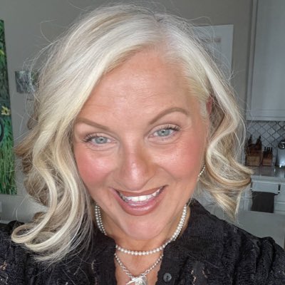 beth_ryan's tweet image. #NewProfilePic