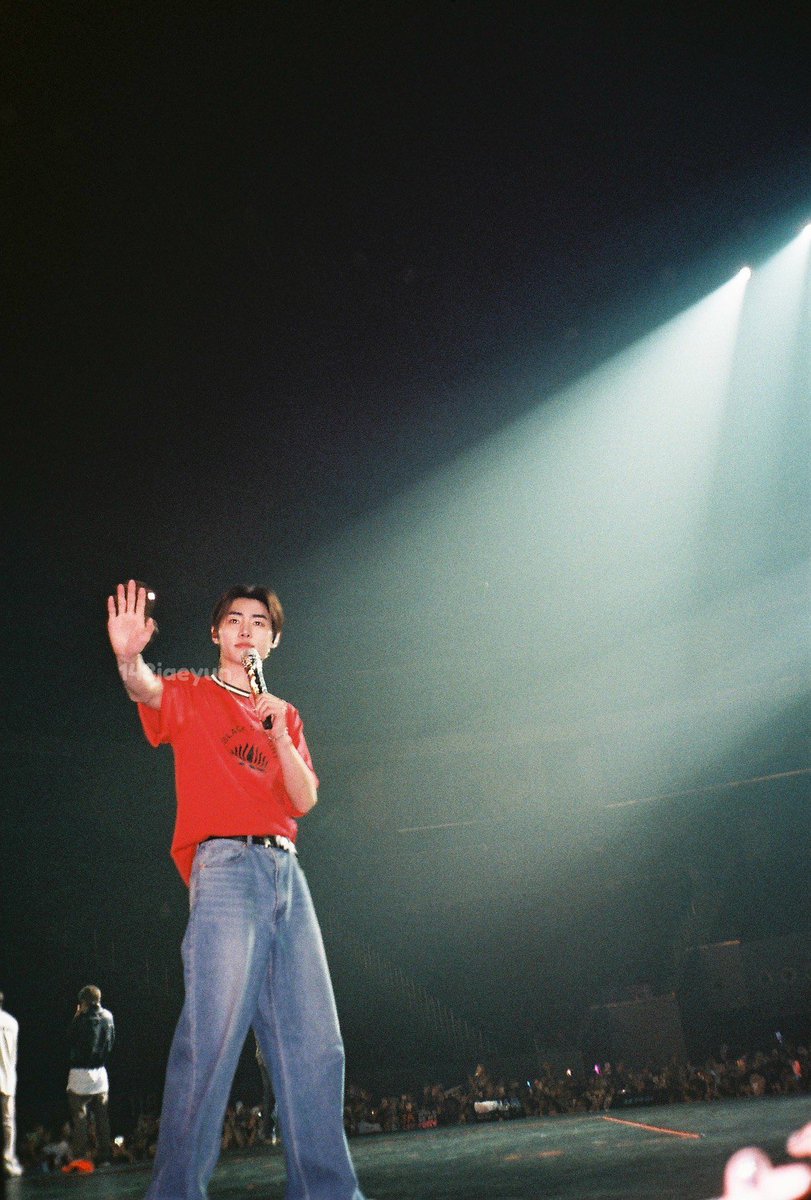 Enhypen Manifesto in Manila. MOA Arena. February 4, 2023.

🎞️: fujifilm superia xtra 400
📷: @/filmbyinky #filmbyinky on ig