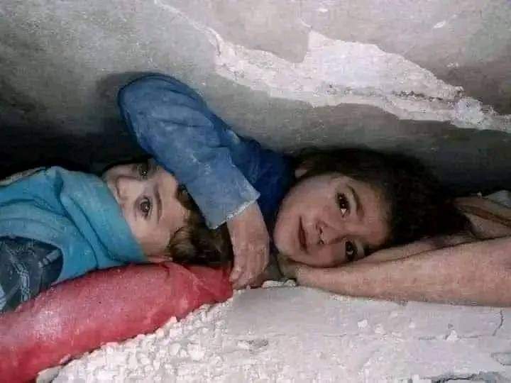 MDRASED111's tweet photo. May Allah protect all the victims in Turkey
#SafeTurkey #TurkeyEarthquake #TurkeyQuake https://t.co/fYs8Qoqzk5