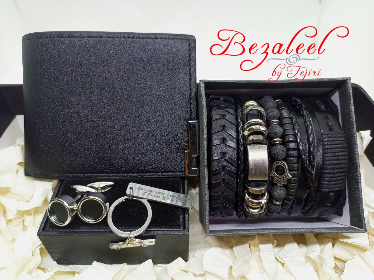 Valentine's Package for the Men Dem...
Cufflinks
Keyholder
Wallet
Bracelets
Free Valentine's Card
Box and Packaging 
20,000naira
Help retweet if this comes on your TL
#valentinepackagesformen
#giftideasforhim
#valentinepackagesinlagos
#valentinesgiftsinlagos
#pagesbydamicommerce