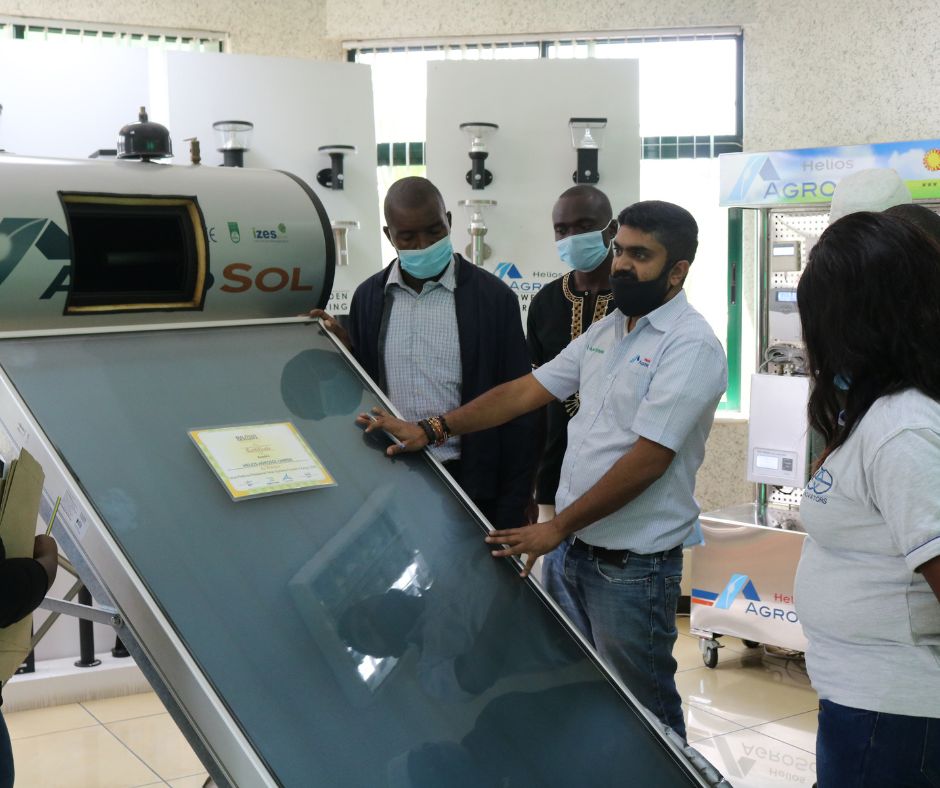 Eenovators's tweet image. #IssaThrowback
Solar Water Heating Technician Training #TBT . Capacity building on the area of solar PV and hot water has been embraced over the years. Many homes, SMEs, commercial and Industrial sectors are going green.
#ThrowbackThursday