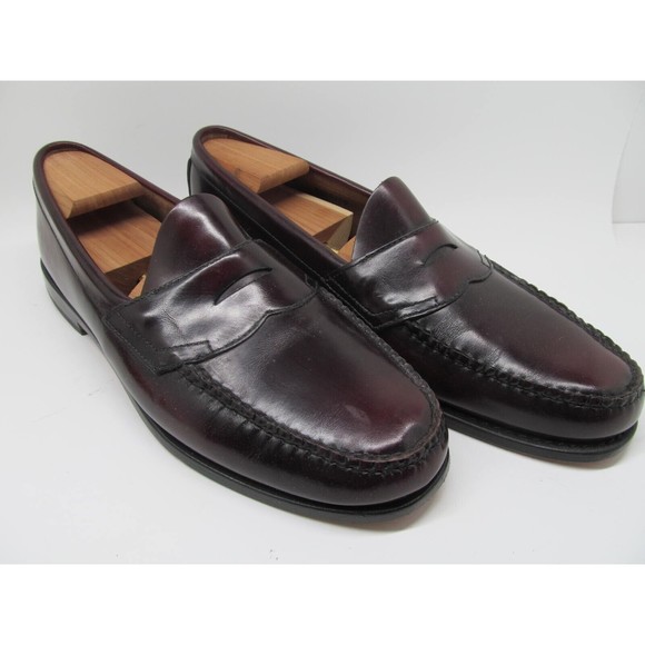 myface1968's tweet photo. So good I had to share! Check out all the items I'm loving on @Poshmarkapp #poshmark #fashion #style #shopmycloset #medium #florsheim #colehaan: https://t.co/imMg8fVEsL https://t.co/TenS7s7T7Q