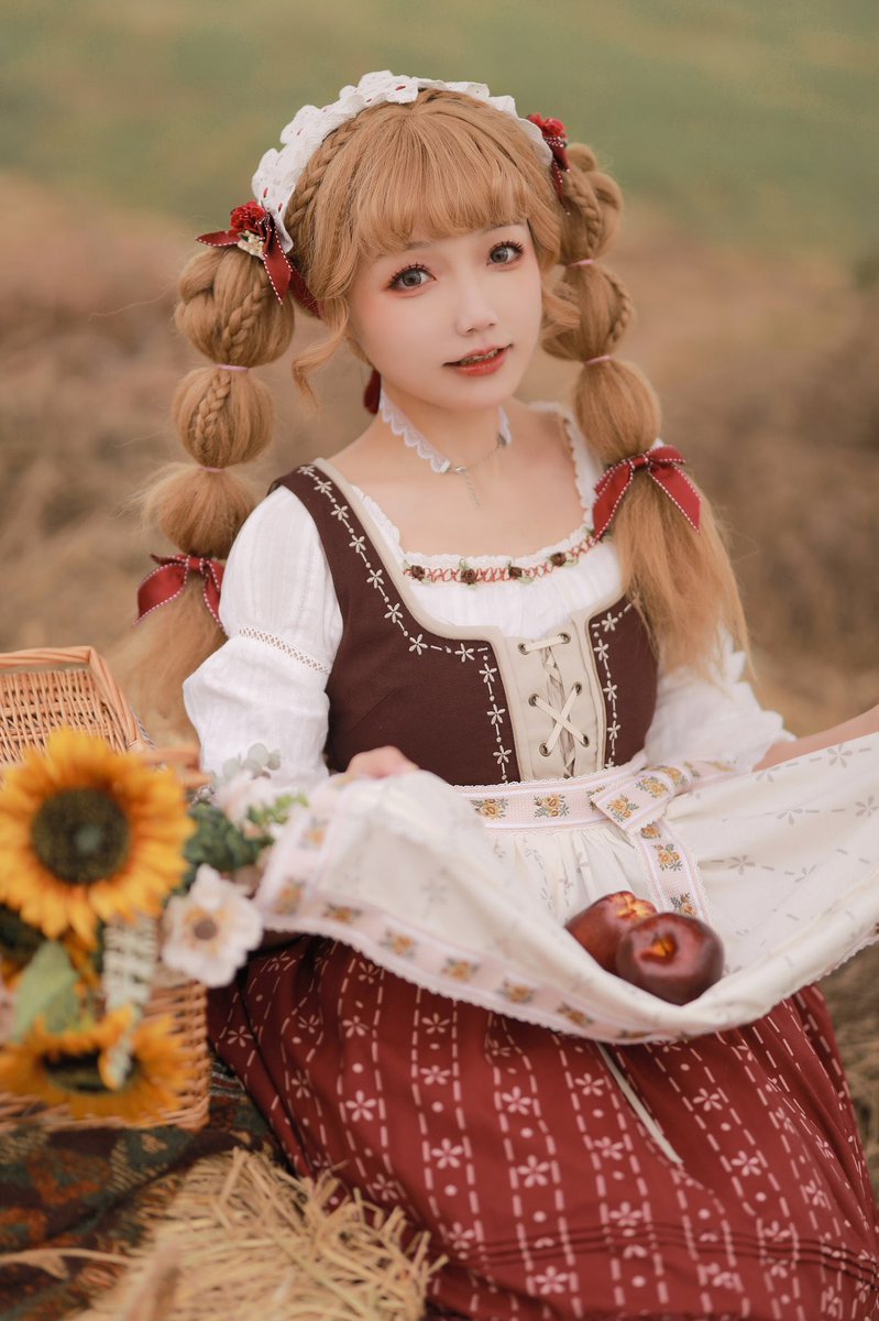 maoumao_'s tweet photo. Fairy story #Lolitafashion https://t.co/90m1DGdMww