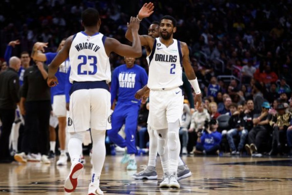 dirtydreweth's tweet photo. The nets really traded KD, Kyrie, and Harden for Ben Simmons https://t.co/JlmSiNjH6r