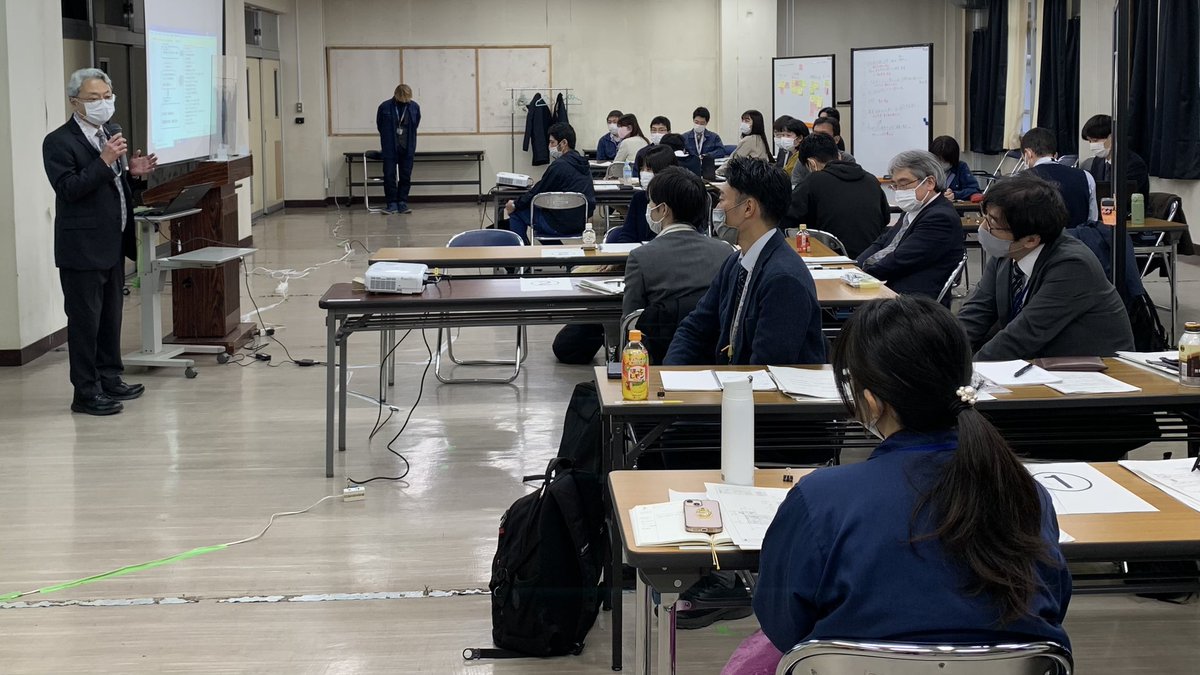 setagaya_eizen's tweet photo. 地区会館は、利用率が低い施設、管理が町会さんの負担となっている施設など、地域ごとに課題があります。より地域で活用される地区会館とするためには、ボランティア団体などが運営・管理に携わるなど、新たな運営に向けた社会実験が求められているのかもしれません。＃世田谷 https://t.co/6DoJtRpdzf