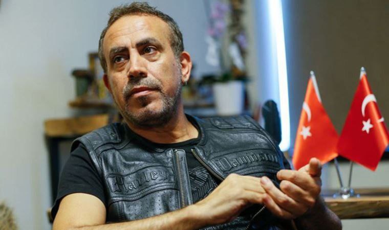 muhendisyenn's tweet photo. Haluk Levent: "4. gün. Ben Hatay’da bıraktığım ekibimle 2 saat içinde 3 kez zor görüşebildim. Telefon operatörleri! Ne diyeceğimi bilmiyorum artık!"

#Deprem https://t.co/Lxan0MCyot