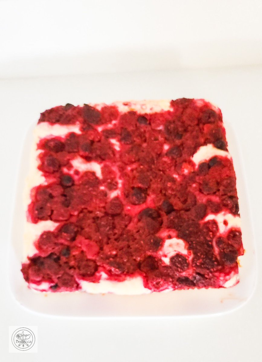 Beerenkuchen mit Streuseln bit.ly/3YjHc0L
#kuchen #cake #beeren #berries #streusel #dessert #sweets #suesses #gebaeck #feedfeedbaking #backen #baking #rezeptebuchcom #einfachbacken #easybaking #easybakingrecipe
