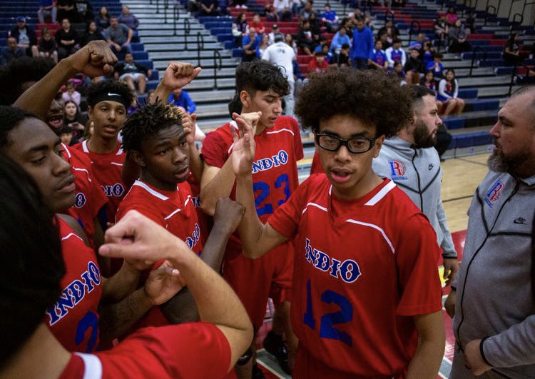 ShowTimeTron's tweet image. Well that’s it for senior year 5️⃣out✌🏾