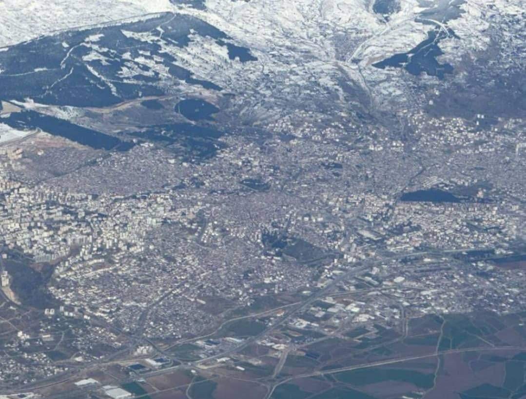 OzgurCreativity's tweet photo. Before and after #earthquakes 7.8 and 7.6 in #Turkey 
#earthquake #quake #Türkiye https://t.co/Xbl892wG0C