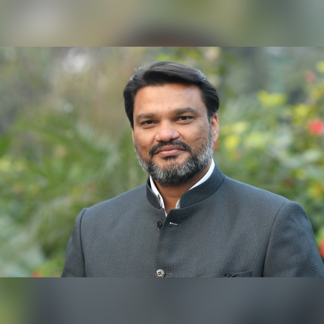 _lokeshsharma's tweet image. जो ख़ुद पहले जैसे नहीं रहते,
उन्हें हम अक्सर बदले हुए नज़र आते हैं..!!

#NewProfilePic