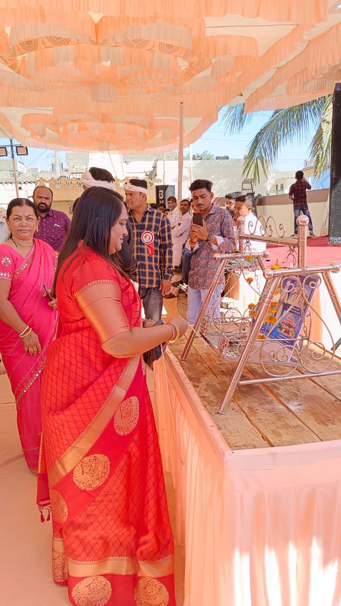 maltibenbjp's tweet photo. આજ રોજ પરમ પૂજ્ય શ્રી ધણીમાતંગ દેવ ની જન્મજયંતિ મહોત્સવ નિમિતે શ્રી ભારતનગર મહેશ્વરી સમાજ મધ્યે હાજરી આપી. #dhanimatangdev #janmjayanti https://t.co/UosgoveoKx