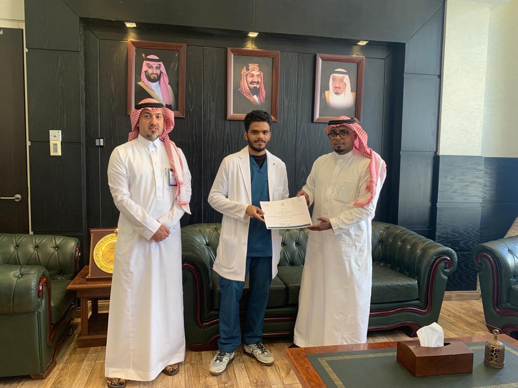 dsauqu's tweet photo. 📜| 
كرم عميد شؤون الطلاب، د. عبدالله بن سعيد كربان، الطلبة المشاركين بهاكاثون الإبتكار الصحي الثالث، والذي استهدف تحفيز الطلبة على الاختراع والابتكار والتميز .
كما ناقش سعادته تجارب الطلبة و أتاح الفرصة لهم لعرض مزايا هذه المشاركة.
رابط الخبر:
https://t.co/9dKWSfkl2D https://t.co/SIrsxfEqqC