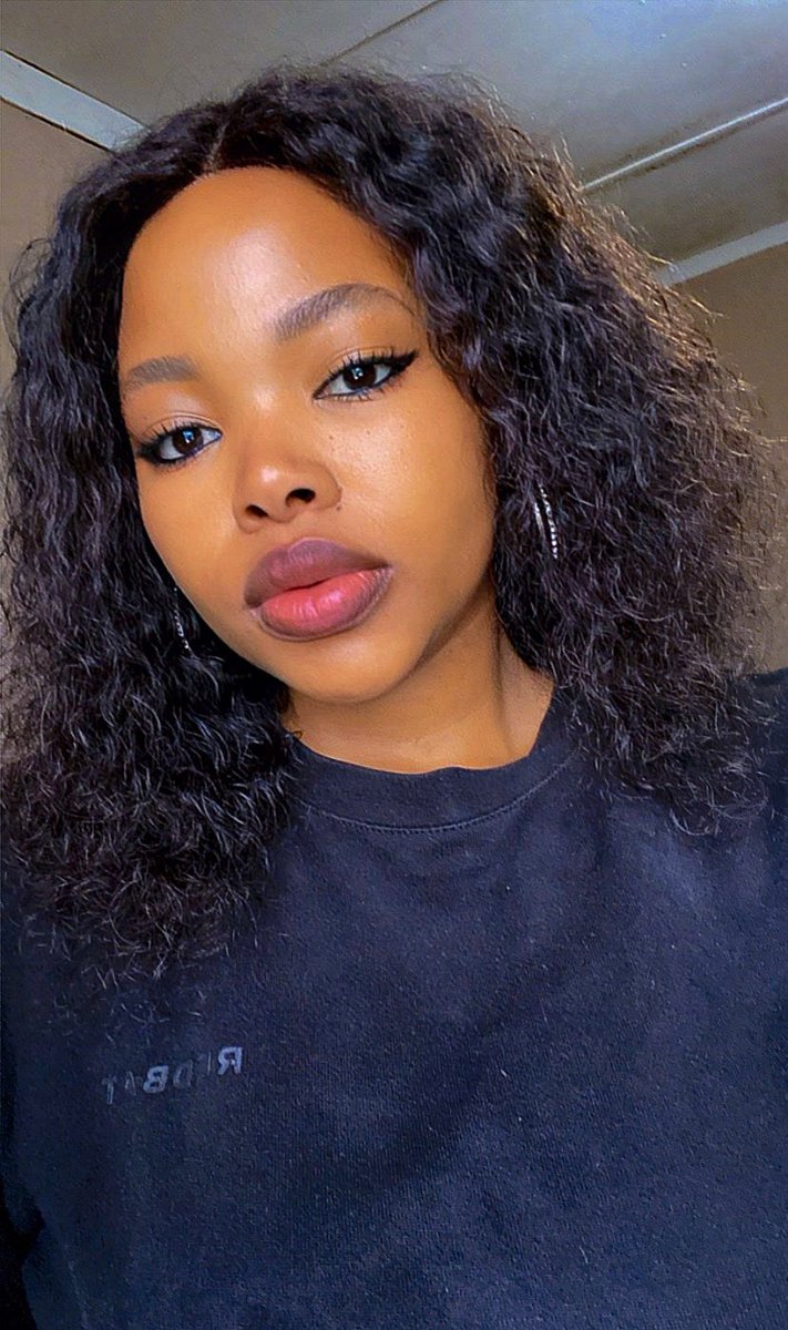 Anele2709's tweet photo. Nibenosuku olufana nam🥰 https://t.co/aObDp4T4gW