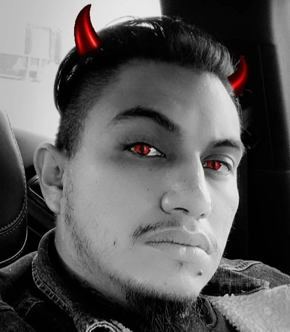 Calidubz's tweet photo. Devil filter!!! https://t.co/P0a51TLM7H
