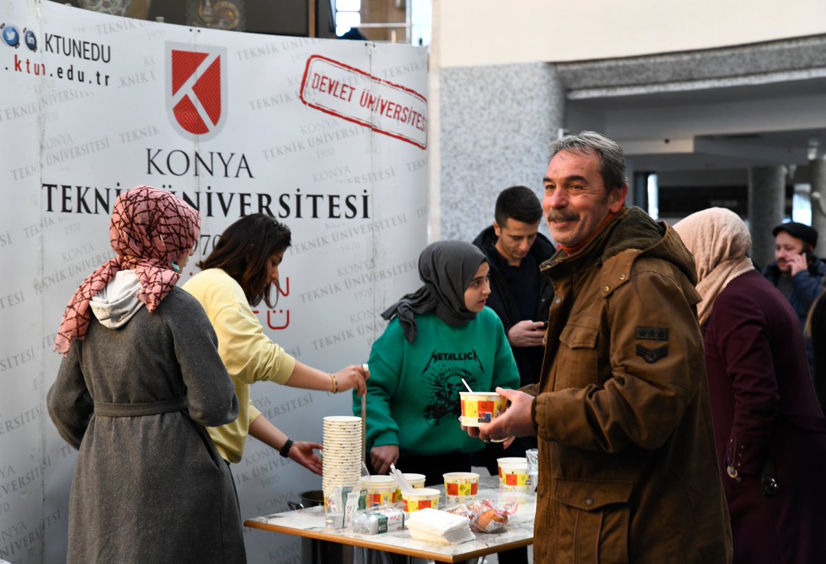 Konya Teknik Üniversitesi (KTÜN) (@ktunedu) on Twitter photo Üniversitemiz tarafından, Kahramanmaraş merkezli yaşanan depremlerin ardından ilimize gelen depremzedeler için Konya Sehirlerarası Otobüs Terminalinde çorba ve çay dağıtımı yapıldı.
<a href="/KTUNEDU/">Konya Teknik Üniversitesi (KTÜN)</a>
<a href="/oncelik/">Osman Nuri ÇELİK🇹🇷</a> Üniversitemiz tarafından, Kahramanmaraş merkezli yaşanan depremlerin ardından ilimize gelen depremzedeler için Konya Sehirlerarası Otobüs Terminalinde çorba ve çay dağıtımı yapıldı.
<a href="/KTUNEDU/">Konya Teknik Üniversitesi (KTÜN)</a>
<a href="/oncelik/">Osman Nuri ÇELİK🇹🇷</a>