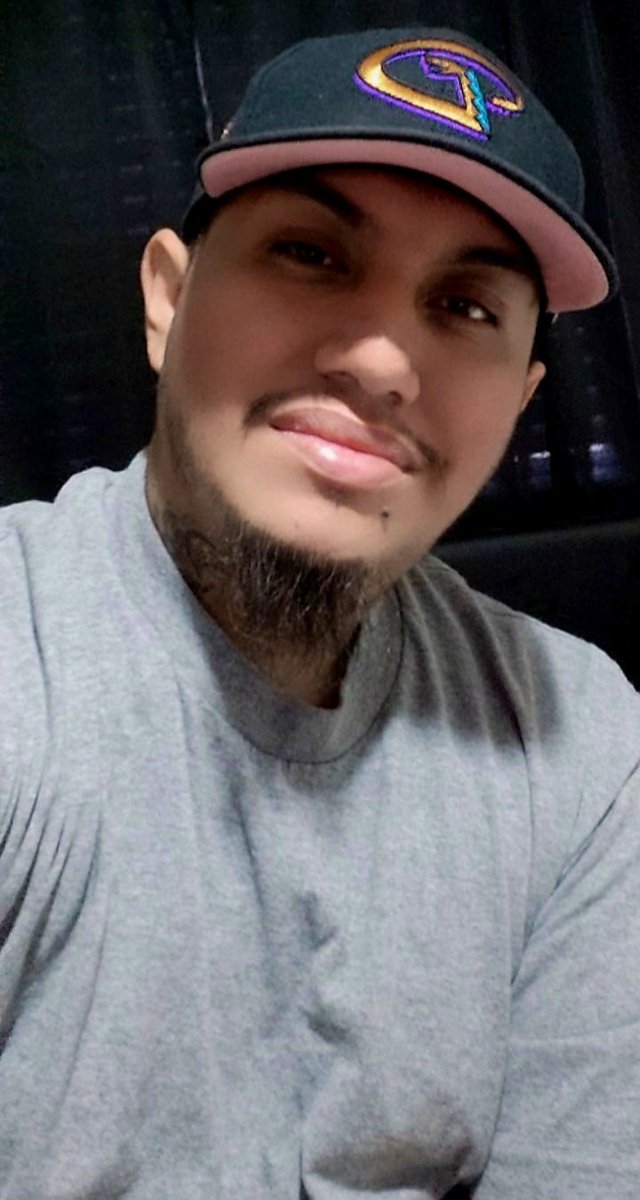 Calidubz's tweet photo. Thinker? https://t.co/bJHiyJpsu8