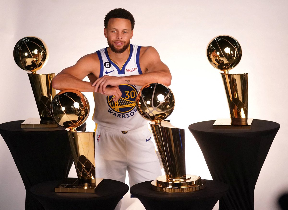 warriorsworld's tweet photo. Ain’t no one pulling this off again. 
Loyalty + Greatness 1 of 1 https://t.co/7N8ysTAGFs