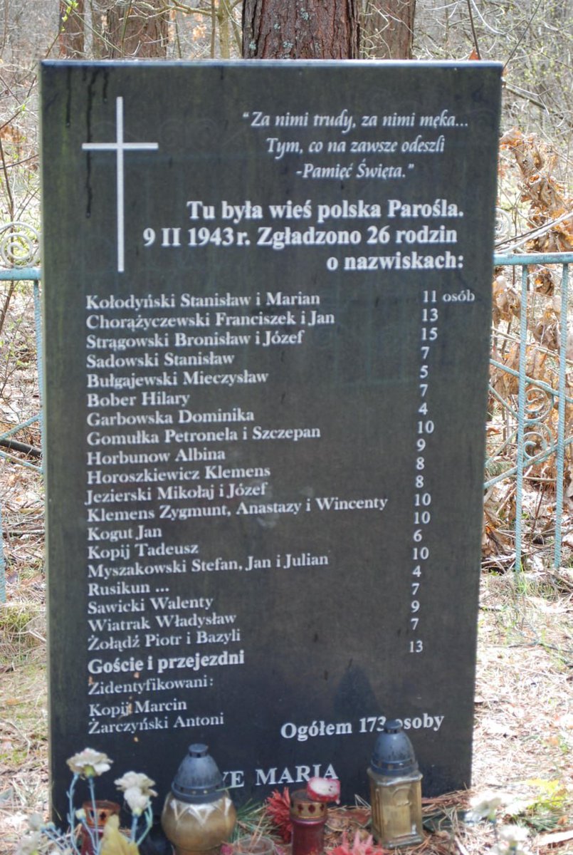 Heute vor genau 80 Jahren verübten🇺🇦Nationalisten unterm Banner der OUN-B (B für Bandera, heute ein Volksheld der „neuen“ Ukraine) das 1.Massaker an Polen im Dorf Paroslya Pervaya. 173 Menschen starben. Eine jüdische Familie überlebte im Versteck, konnte später darüber berichten.