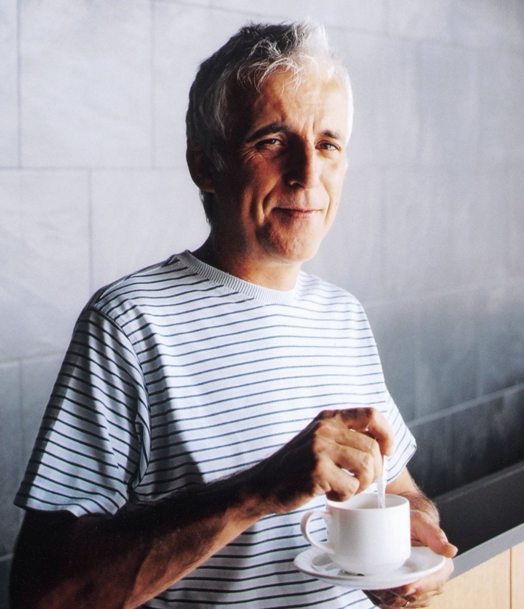 Buenos días, freerockers ☕