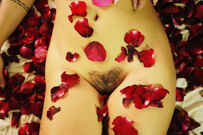 A valentines treat 🌹😘 https://t.co/TDFbfQEWsc  #emmarouge #rouge #pinaymodel #pinay #filipina #filipinamodel<a href="/tag/emmarouge"class="tags">#emmarouge</a><a href="/tag/filipina"class="tags"><span>#filipina</span></a><a href="/tag/valentinesday"class="tags"><span>#valentinesday</span></a><a href="/tag/rouge"class="tags"><span>#rouge</span></a><a href="/tag/pinay"class="tags"><span>#pinay</span></a><a href="/tag/valentinesdaygift"class="tags"><span>#valentinesdaygift</span></a>