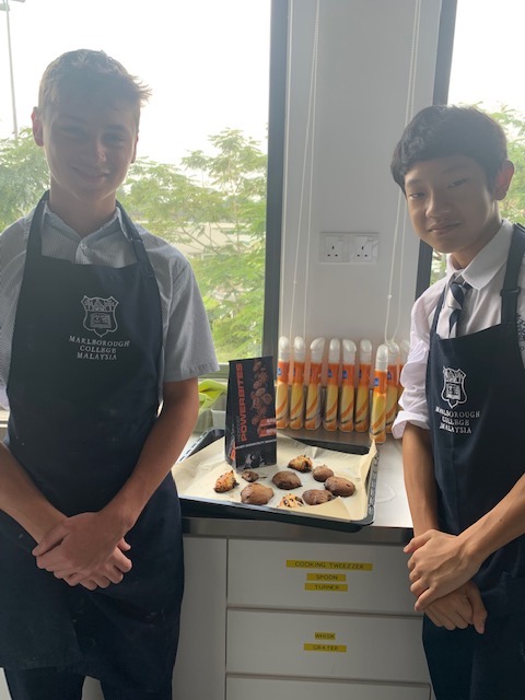 MCMSeniorSchool's tweet photo. #MCMShell Economics & Business pupils. A sterling effort! #tastytreats #crumbsmarketing @MCMSeniorSchool https://t.co/fywWPajj7q