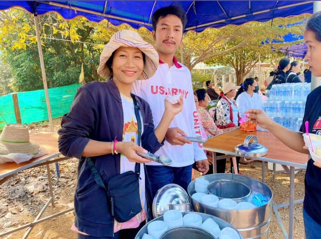 JSWP40's tweet image. ...ชอบตัวเองเวลาได้ทำในสิ่งที่ชอบ
เช่นชอบกินเหล้า🤣...
#สามพราน #นครปฐม #อ้อมใหญ่ #โรมัน