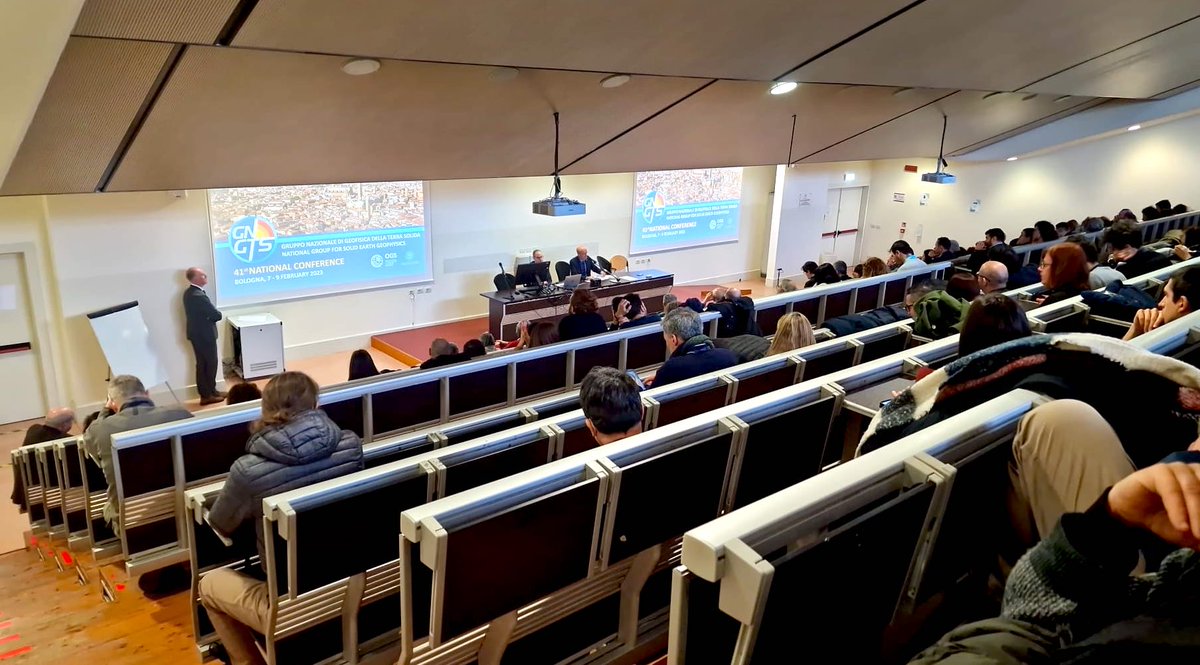 A Bologna il 41° Convegno Nazionale GNGTS - Gruppo Nazionale di Geofisica della Terra Solida continua per la sua ultima giornata. Ti aspettiamo!

#geologia #geofisica #GNGTS2023