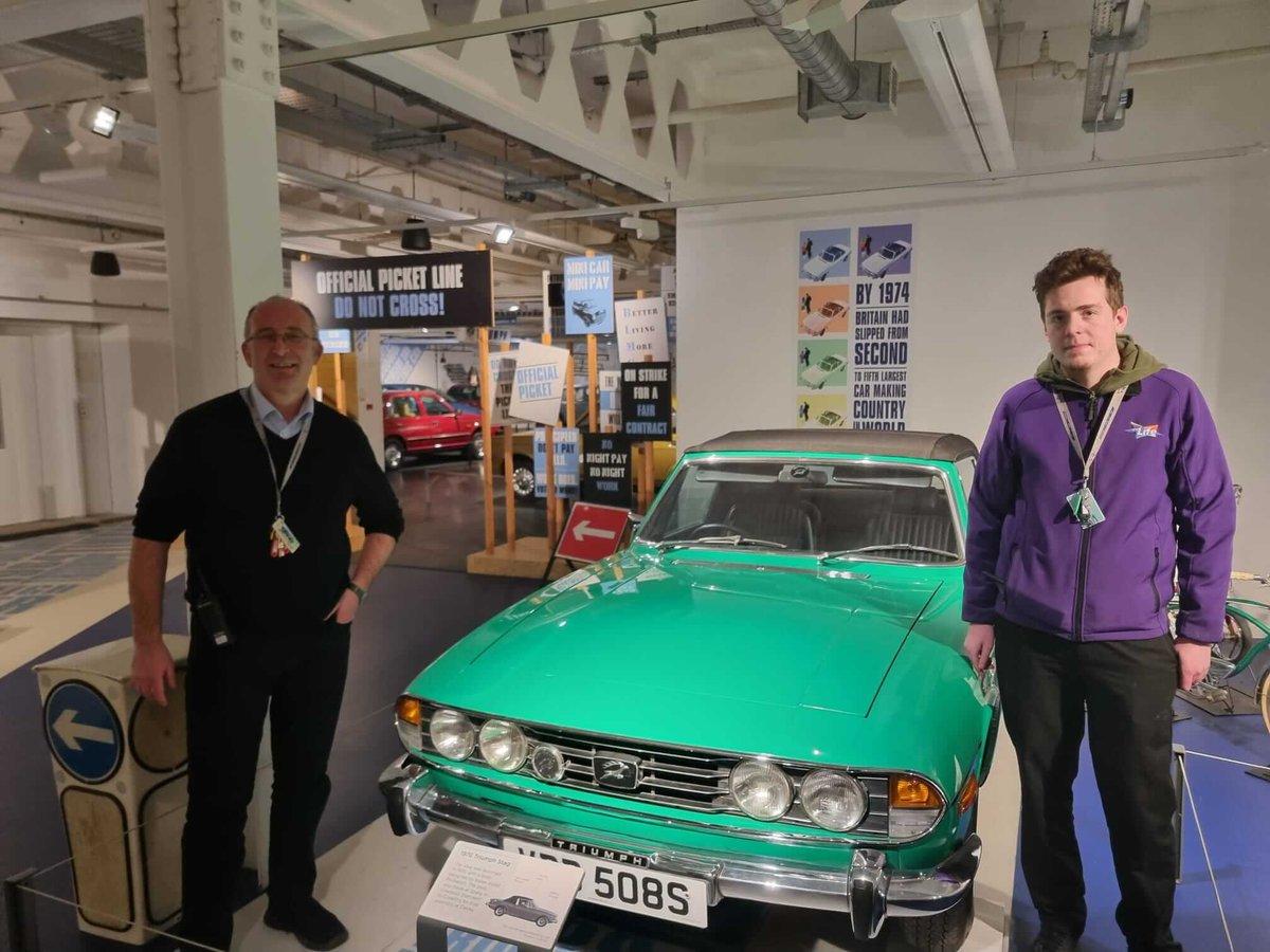 cvlifenews's tweet photo. CV Life has been running a Supported Internship programme in partnership with @HerewardCollege and Coventry City Council’s Employment and Skills Service.

Read more below about their experience of working in our centres:

#CVLife #Coventry #HerewardCollege #CoventryCouncil https://t.co/9N7YPyAxaR