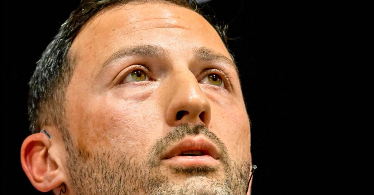 🎤 Retrouvez les principales déclarations de Domenico Tedesco lors de sa première conférence de presse comme nouveau sélectionneur des <a href="/BelRedDevils/">Belgian Red Devils</a>. #Tedesco #Tedesco2024 #diablesrouges #vercauteren

 sportmagazine.levif.be/foot-national/…