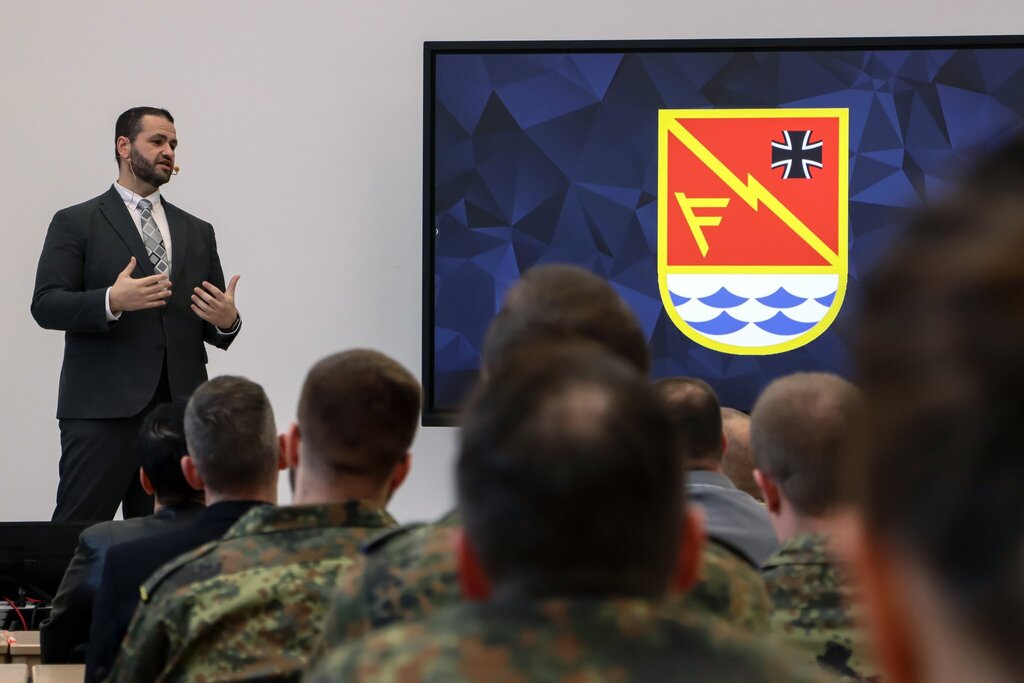 NatoArmyNews's tweet photo. via https://t.co/UrmfmHQx1z #nato #otan #natoarmy #otanarmy #army #armynews #military #europa #europe #otanarmynews #natoarmynews https://t.co/i8BUpNsr20